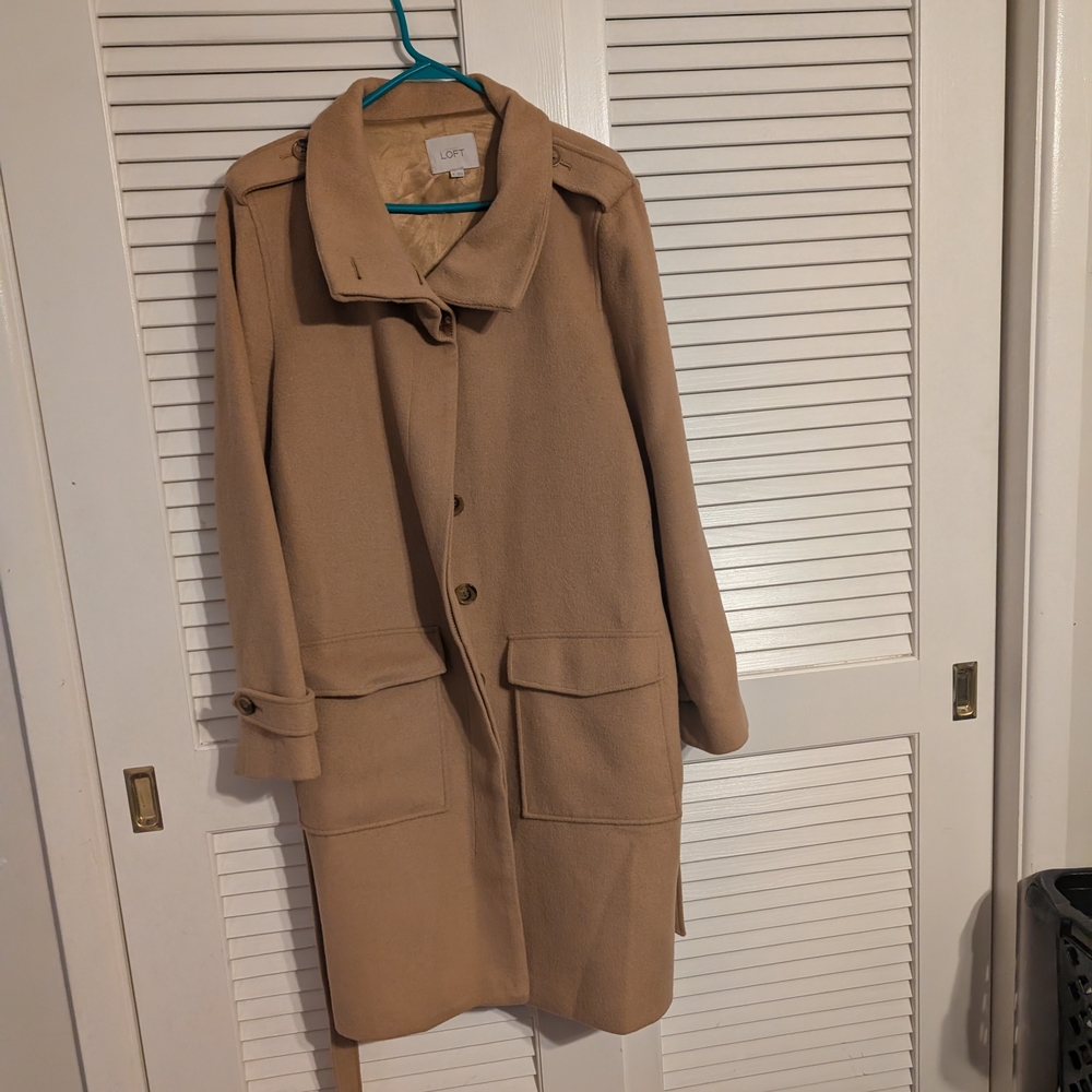 LOFT Camel Trench Coat with Flap Pockets